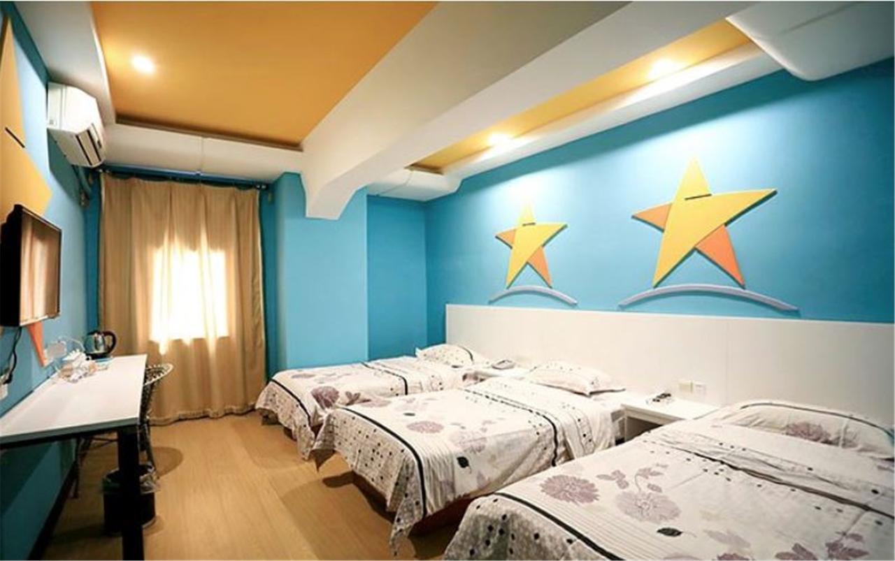 Jinkailai Business Hotel Qingdao Beer Street Екстер'єр фото