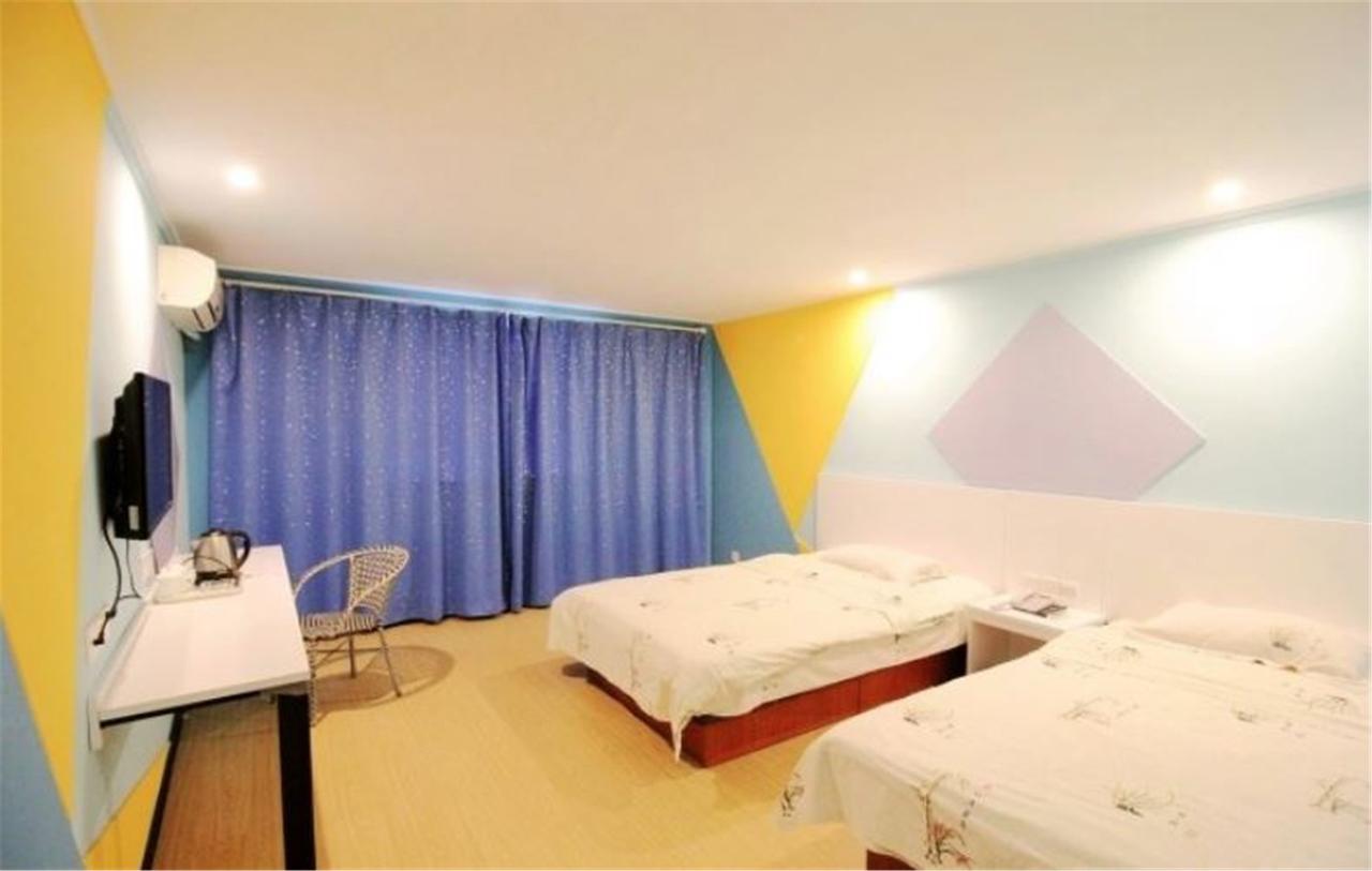 Jinkailai Business Hotel Qingdao Beer Street Екстер'єр фото