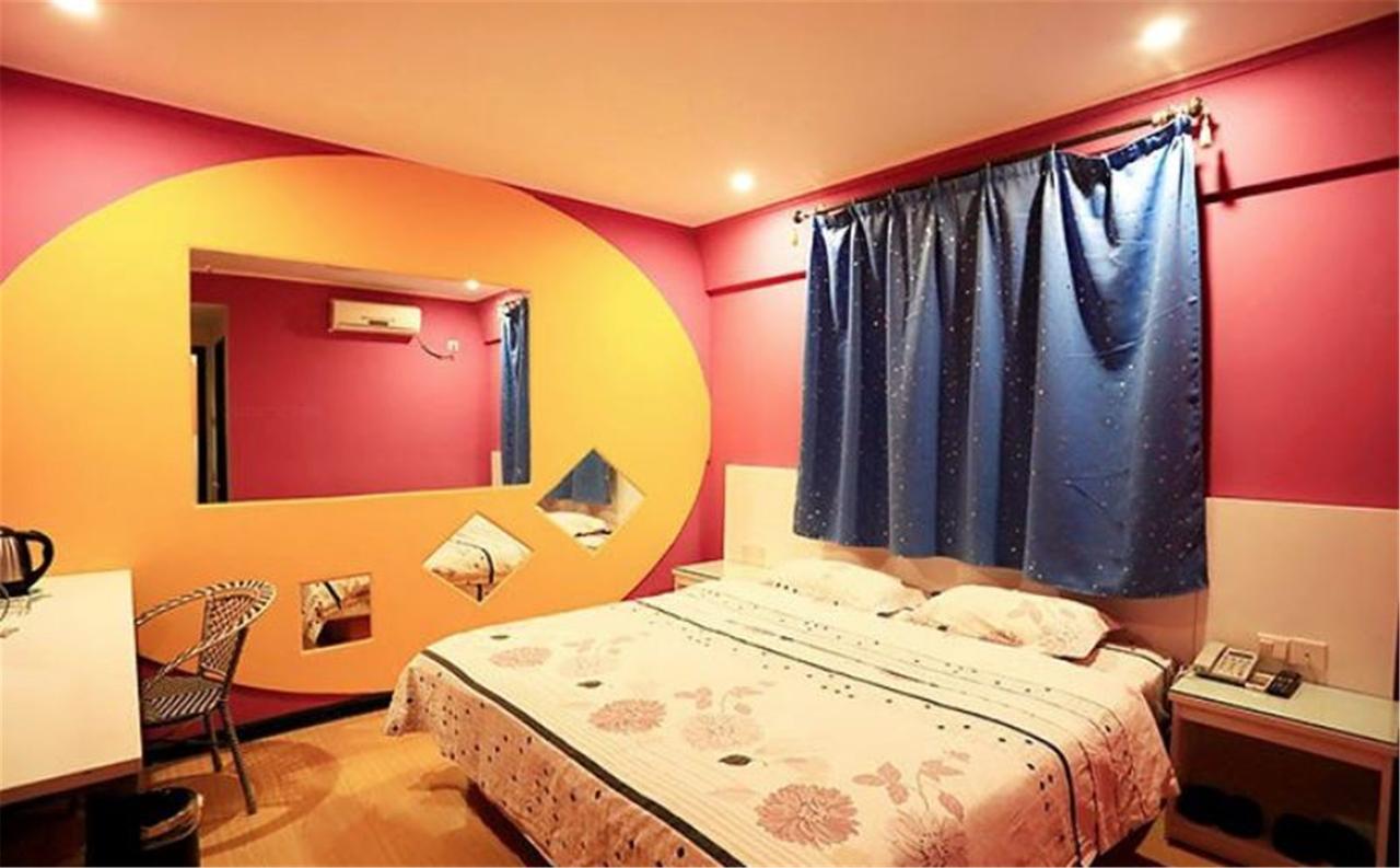 Jinkailai Business Hotel Qingdao Beer Street Екстер'єр фото