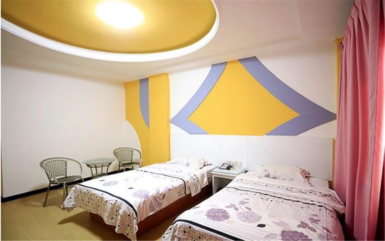 Jinkailai Business Hotel Qingdao Beer Street Екстер'єр фото